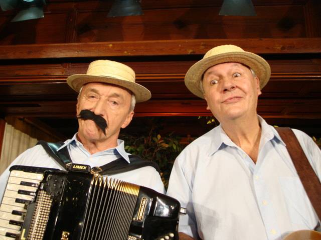 Die Stehaufmandln auf kabarett-termine.at